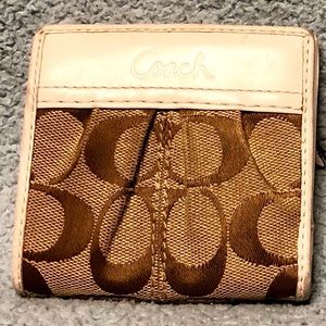 Signature Coach wallet
